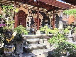 Mikuk Homestay