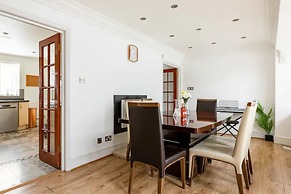 Deluxe White Villa