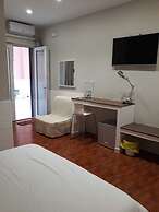Gazebo Rooms