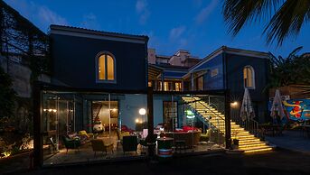 The Yard Hostel