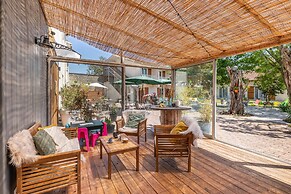 Hotel les vieux Acacias