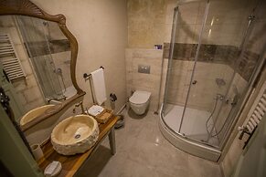 Dokya Hotel