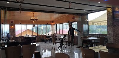 Sisdagi Zirve Otel