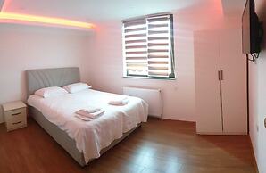 Sisdagi Zirve Otel