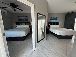 Grace Bay Suites