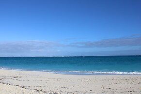 Grace Bay Suites