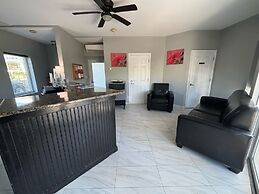 Grace Bay Suites