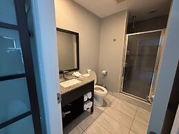 Grace Bay Suites