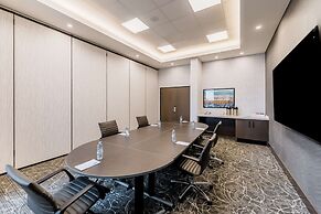 Hyatt House Winnipeg-South/Outlet Collection