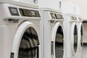 Hyatt House Winnipeg-South/Outlet Collection