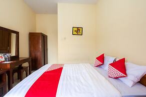 Hotel O Omah Ladrang