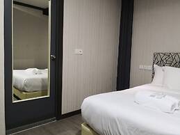 Vivids Hotel
