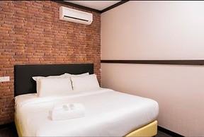 Vivids Hotel