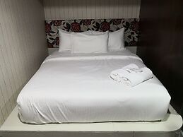 Vivids Hotel