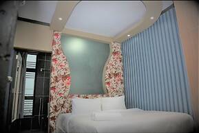 Vivids Hotel