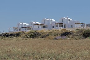 Bianco Diverso Suites