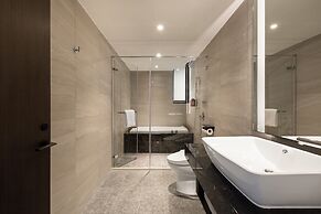 Lakeshore Hotel Tainan