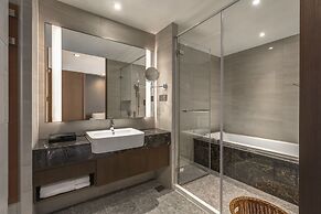 Lakeshore Hotel Tainan