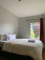 West Point Grey Guest House  UBC