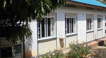 Shalosa Hotel