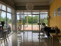 Day II Hotel