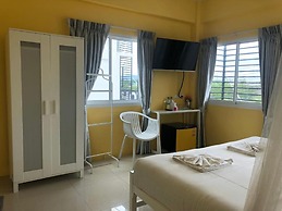 Day II Hotel