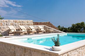 Hedera Estate, Villa Hedera Viii