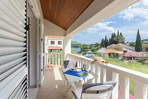 Villa Florence - Mediterranean Garden&pool