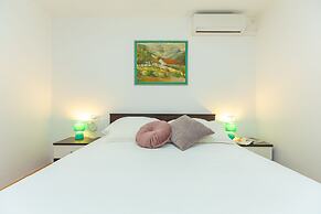 Apartment Colette