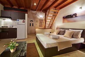 Caretta Village