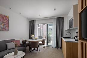 Noemia Apartments