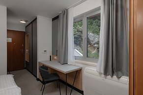 Noemia Apartments