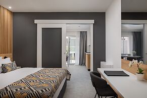 Noemia Apartments