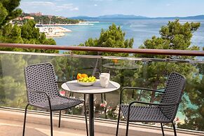 Noemia Apartments