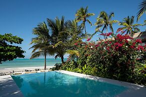 Upendo Beach Boutique Hotel