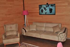 Dilek Suit & Cafe
