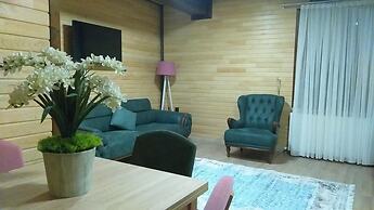 Dilek Suit & Cafe