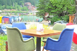 Dilek Suit & Cafe
