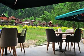 Dilek Suit & Cafe