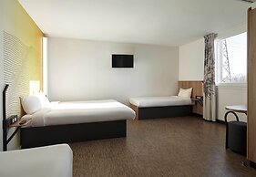 B&B HOTEL Igny Palaiseau