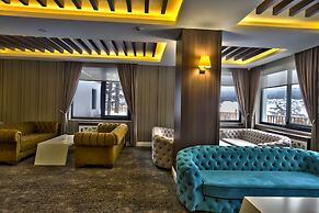 Lagoon Palace Hotel