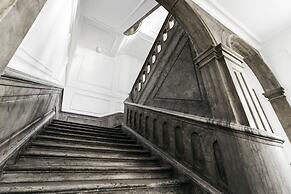 Majestic 300m2 Apartment