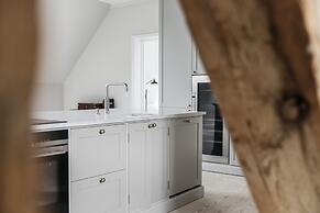 Majestic 300m2 Apartment