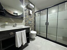 Korkmaz Otel