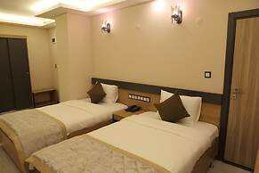 Korkmaz Otel