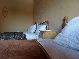 Hotel Awayou