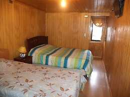 Hostal Lagunitas