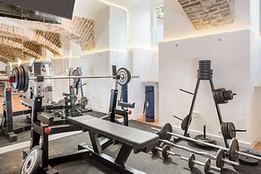 Best Western Plus Celebrity Suites