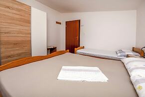 Apartment Kucinic