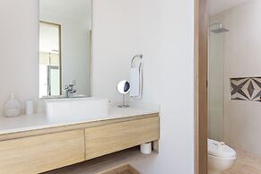 Beautifully Minimalistic Studio Wrapped in Nature by Stella Rentals